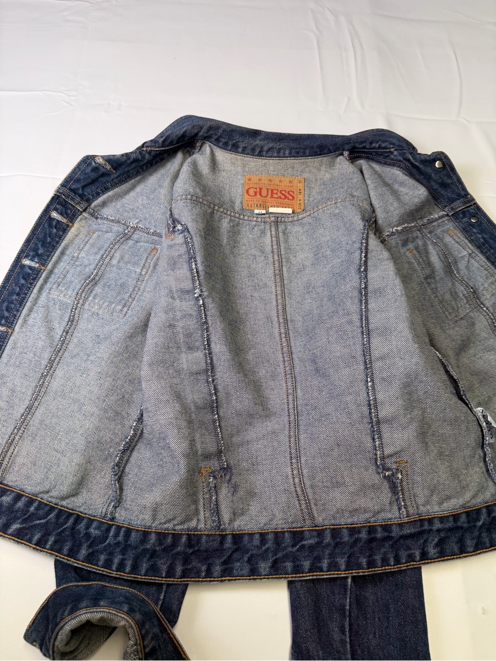 Y2K FITTED Guess Blue Classic Denim Jacket- M - Picture 10 of 15